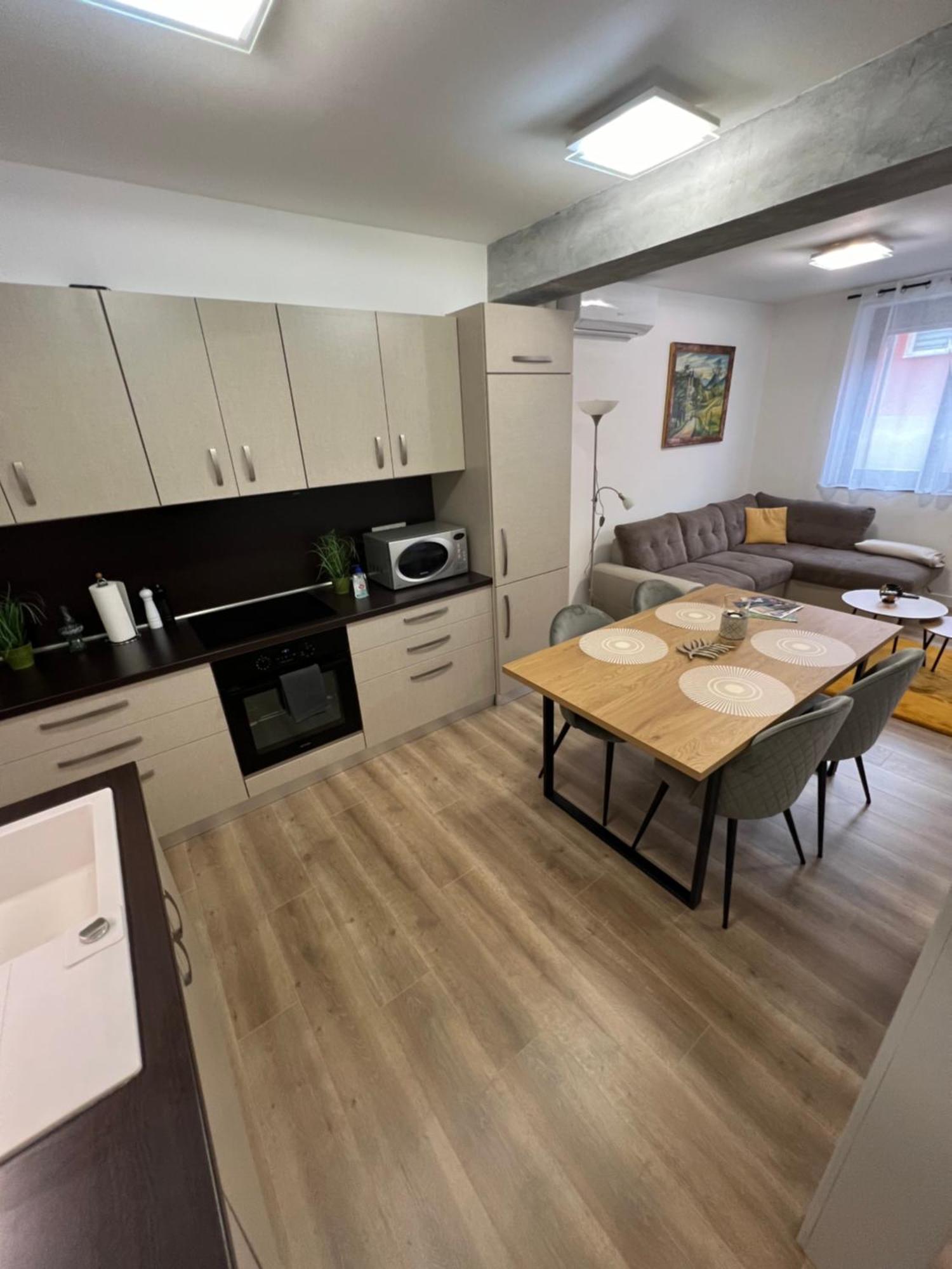Garay26 Apartman Pecs Exterior photo